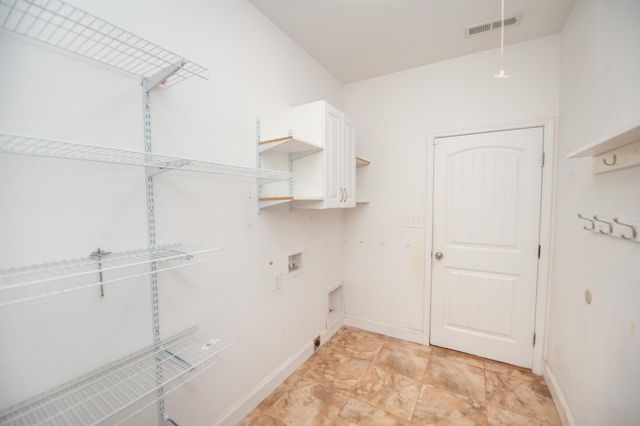 516 Abberly Lane, Boiling Springs, SC 29316