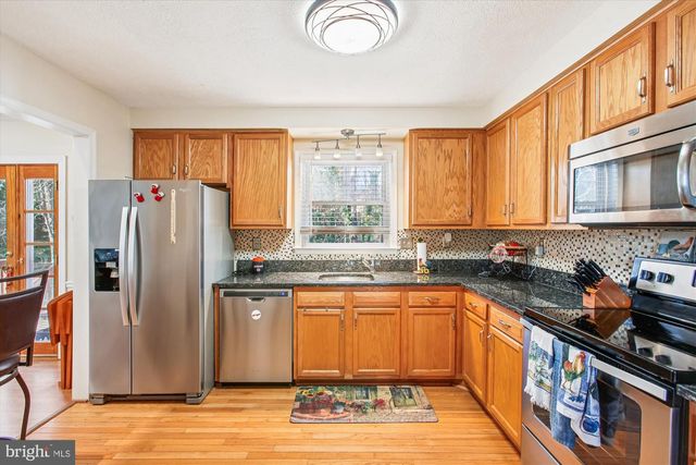 16039 FAIRWAY DR, Dumfries, VA 22025