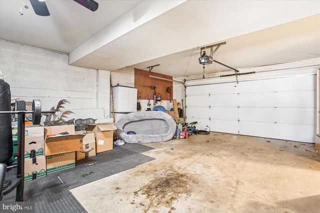 16039 FAIRWAY DR, Dumfries, VA 22025