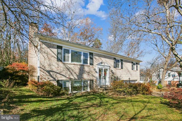 16039 FAIRWAY DR, Dumfries, VA 22025