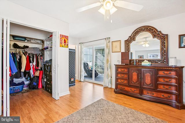 16039 FAIRWAY DR, Dumfries, VA 22025