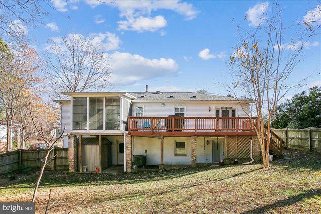 16039 FAIRWAY DR, Dumfries, VA 22025