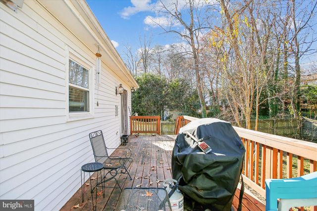 16039 FAIRWAY DR, Dumfries, VA 22025