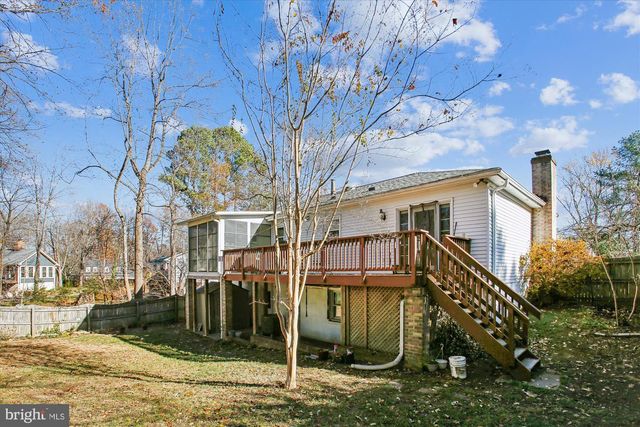 16039 FAIRWAY DR, Dumfries, VA 22025