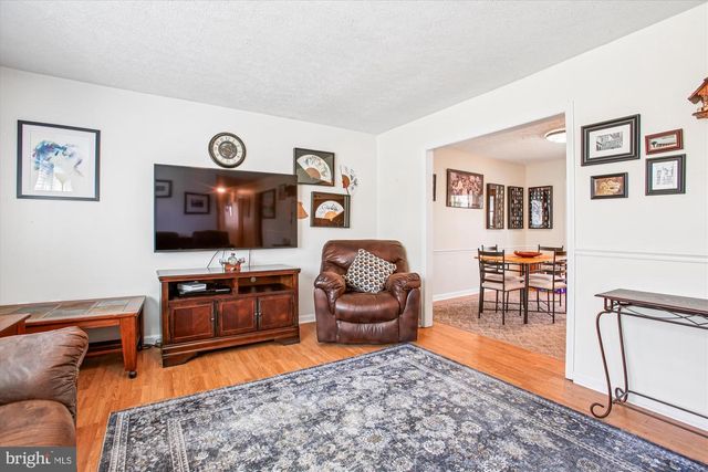 16039 FAIRWAY DR, Dumfries, VA 22025