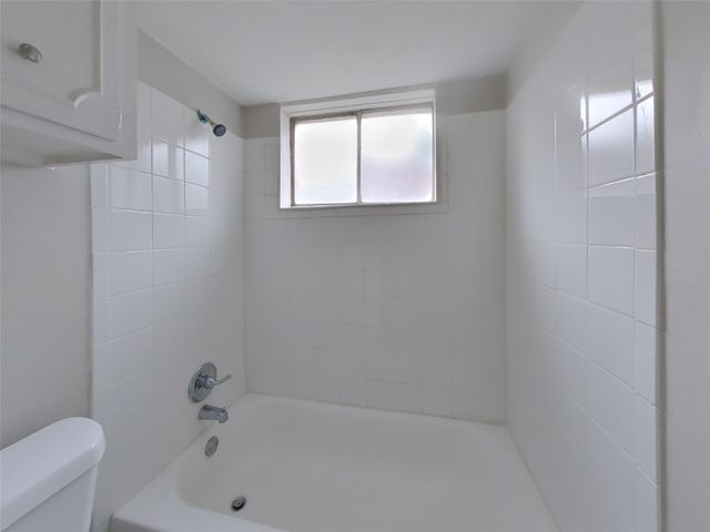 9007 Gauguin Drive, Houston, TX 77088