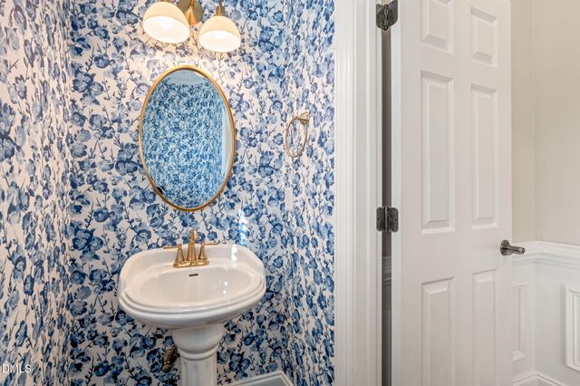 8403 Wheatstone Lane, Raleigh, NC 27613