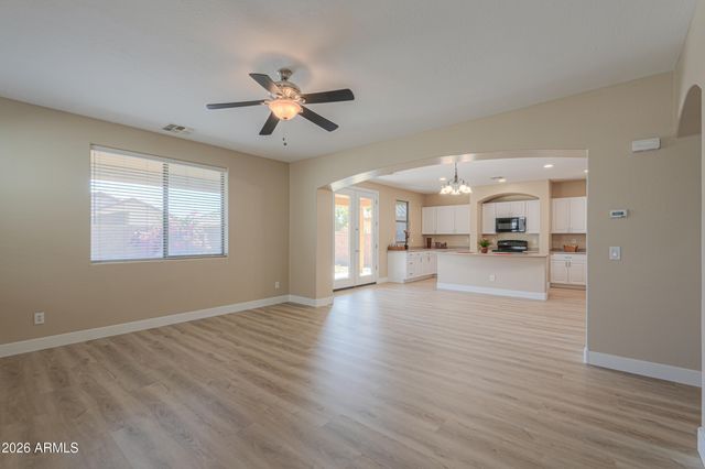 41615 W CHIMAYO Court, Maricopa, AZ 85138