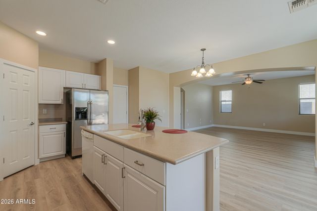 41615 W CHIMAYO Court, Maricopa, AZ 85138