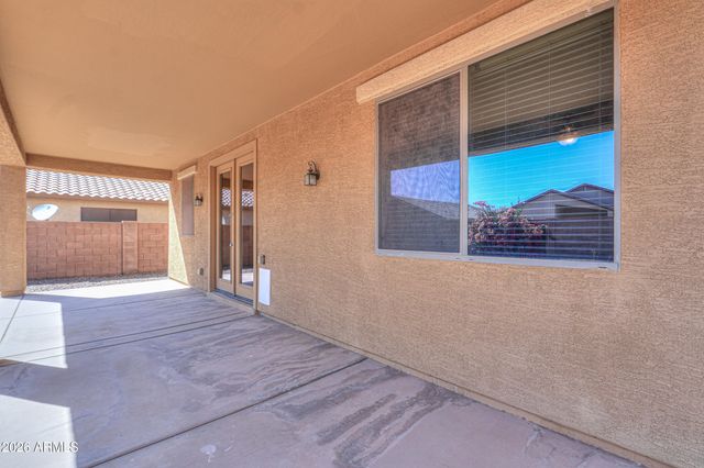 41615 W CHIMAYO Court, Maricopa, AZ 85138