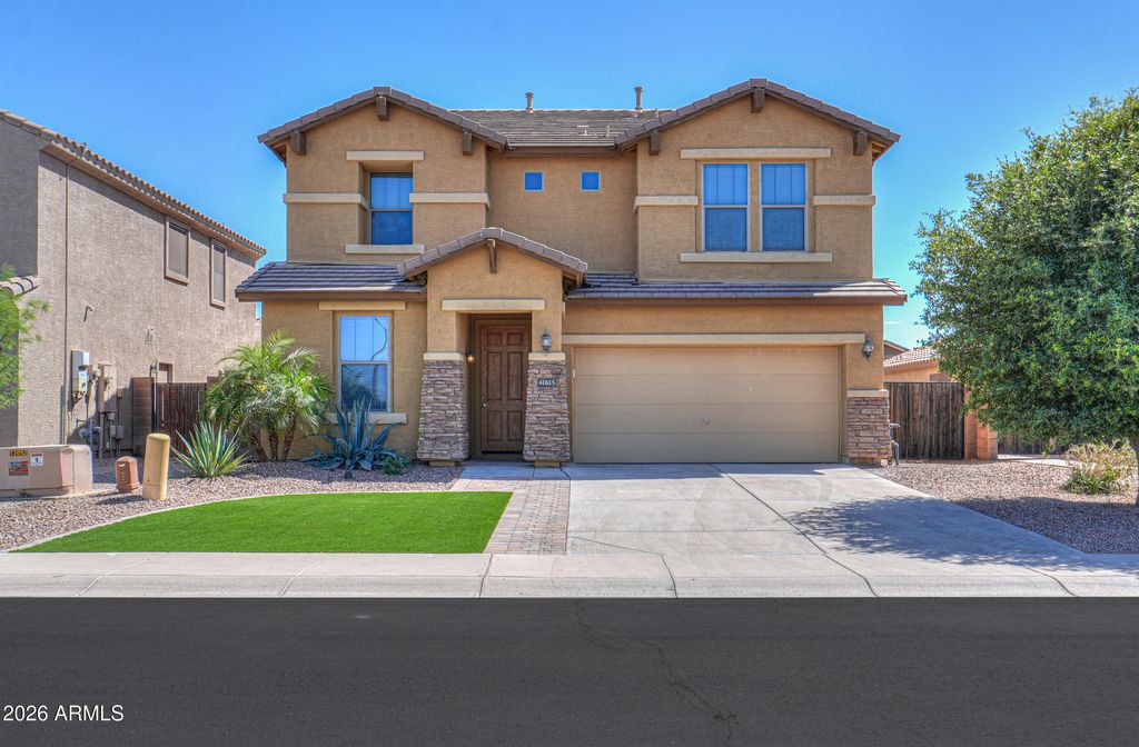 41615 W CHIMAYO Court, Maricopa, AZ 85138