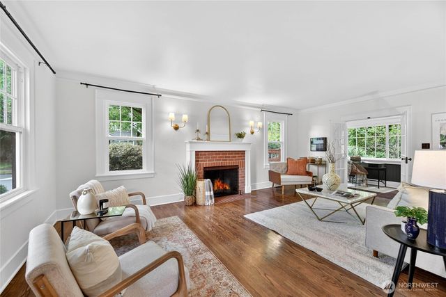 7876 Maple Avenue SE, Snoqualmie, WA 98065