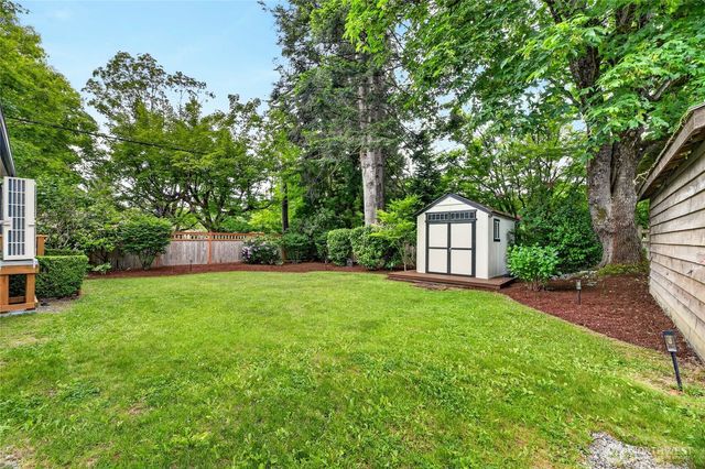7876 Maple Avenue SE, Snoqualmie, WA 98065