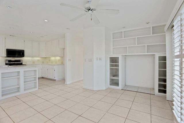 1040 Copper Park Ln, Modesto, CA 95355