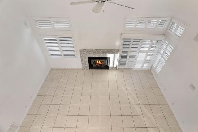 1040 Copper Park Ln, Modesto, CA 95355