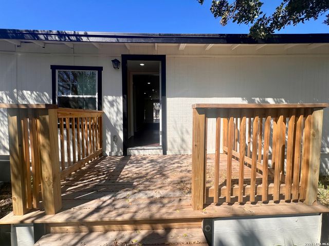 38 Carlota, San Antonio, TX 78228