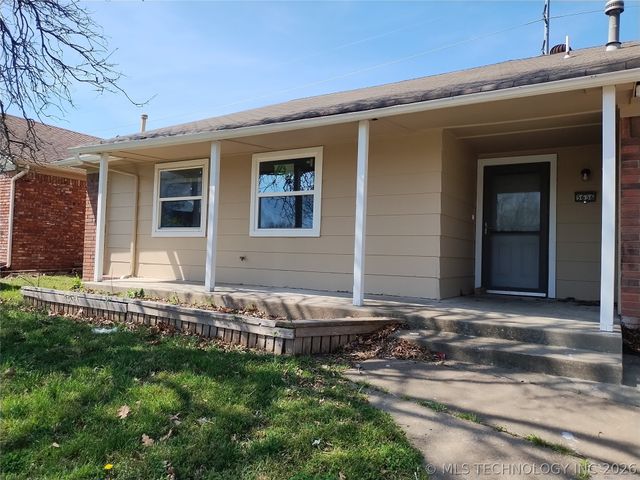 5656 S 89th East Avenue, Tulsa, OK 74145