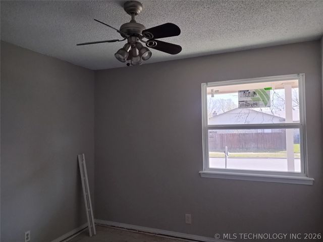 5656 S 89th East Avenue, Tulsa, OK 74145