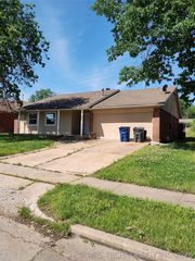 5656 S 89th East Avenue, Tulsa, OK 74145