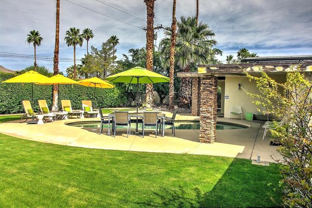 1443 N Vaquero Road, Palm Springs, CA 92262