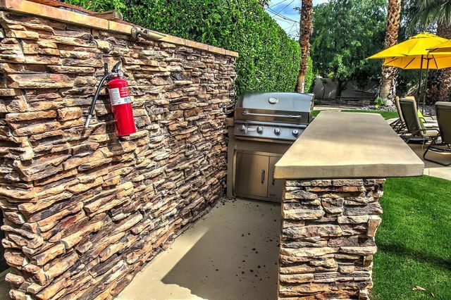 1443 N Vaquero Road, Palm Springs, CA 92262