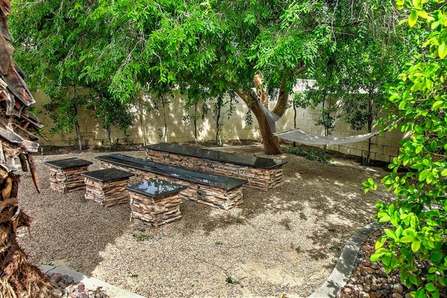 1443 N Vaquero Road, Palm Springs, CA 92262