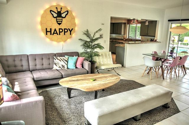 1443 N Vaquero Road, Palm Springs, CA 92262