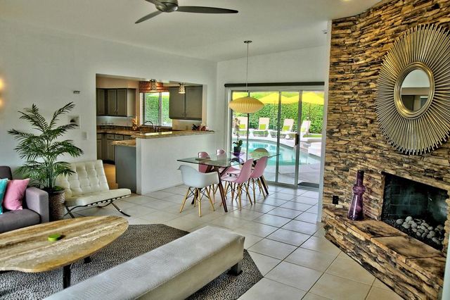 1443 N Vaquero Road, Palm Springs, CA 92262