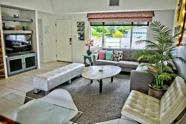 1443 N Vaquero Road, Palm Springs, CA 92262