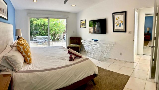1443 N Vaquero Road, Palm Springs, CA 92262