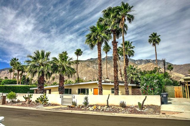 1443 N Vaquero Road, Palm Springs, CA 92262