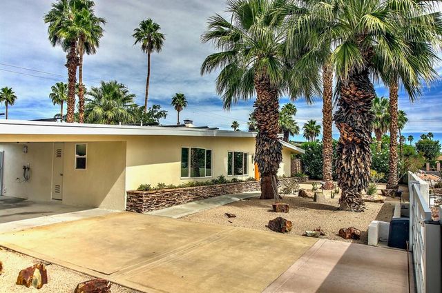 1443 N Vaquero Road, Palm Springs, CA 92262