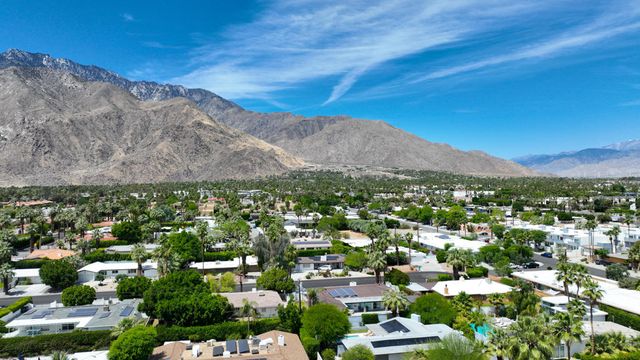 1443 N Vaquero Road, Palm Springs, CA 92262