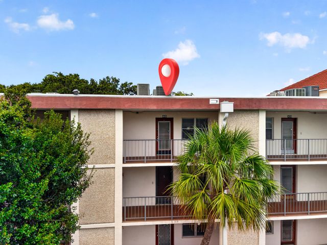2600 NW 49th Avenue 410, Lauderdale Lakes, FL 33313