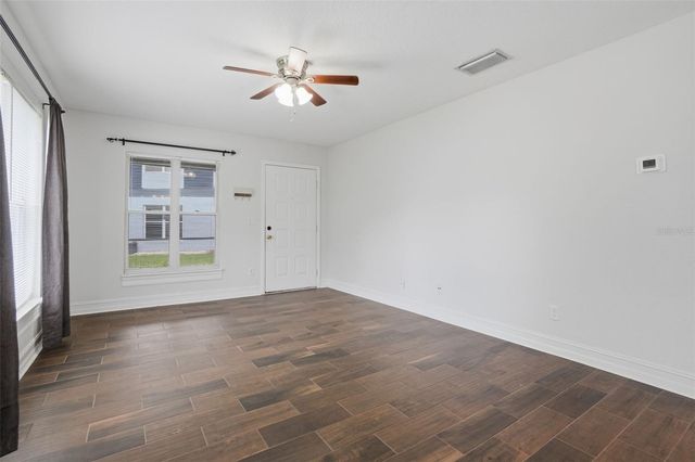 2402 NORTHLAKE DRIVE 2402, Sanford, FL 32773