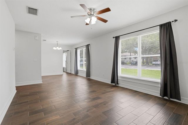 2402 NORTHLAKE DRIVE 2402, Sanford, FL 32773
