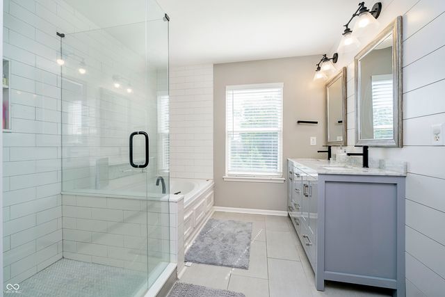 14135 Nicholas Drive, Carmel, IN 46074