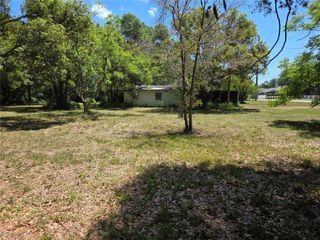 3810 E LUMSDEN ROAD, Valrico, FL 33594