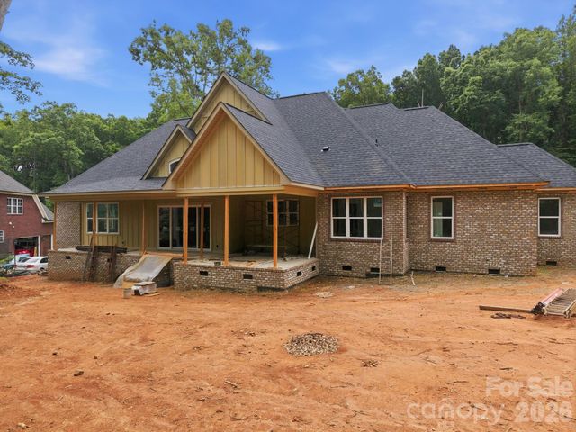 207 Kingsbridge Road, Salisbury, NC 28144