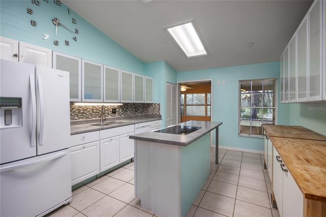 9361 NW 110TH STREET, Chiefland, FL 32626