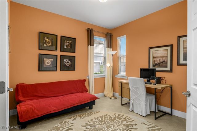 9064 Siesta Bay DR 5-102, Naples, FL 34120