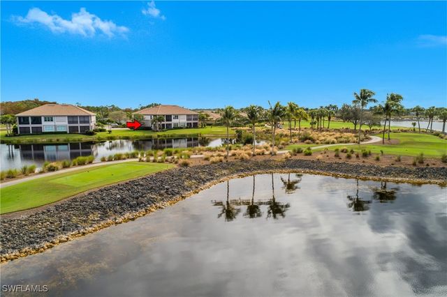 9064 Siesta Bay DR 5-102, Naples, FL 34120