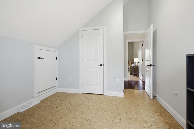 54 CIRCLE ROCK DR, Ephrata, PA 17522