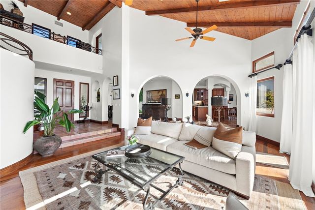 1280 Morningside Drive, Laguna Beach, CA 92651