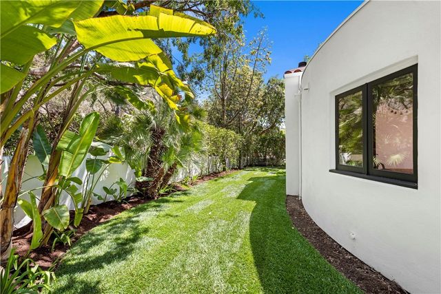 1280 Morningside Drive, Laguna Beach, CA 92651