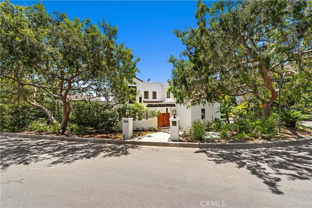 1280 Morningside Drive, Laguna Beach, CA 92651