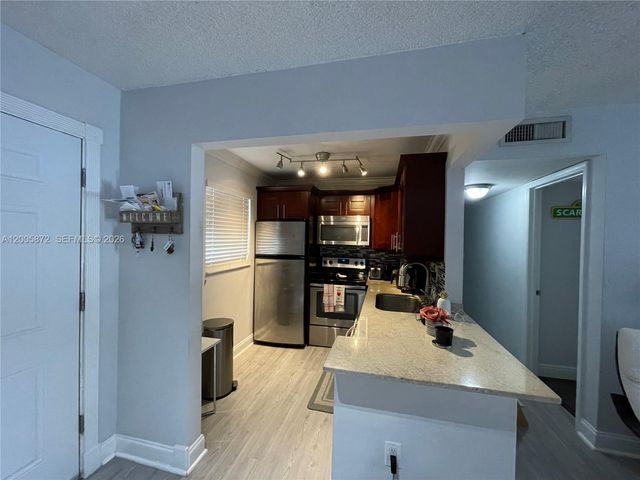 8500 SW 109th Ave 6-229, Miami, FL 33173