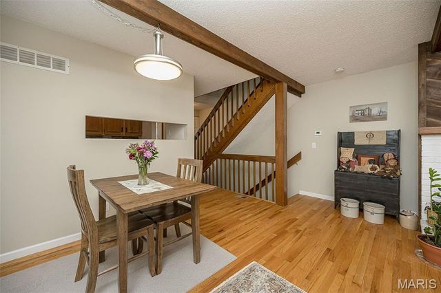 272 Cedar Grove Drive B, St Charles, MO 63304