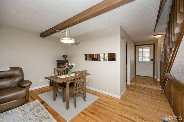 272 Cedar Grove Drive B, St Charles, MO 63304