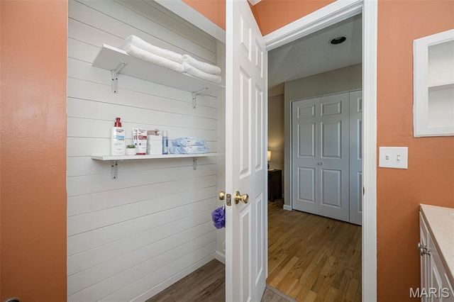 272 Cedar Grove Drive B, St Charles, MO 63304
